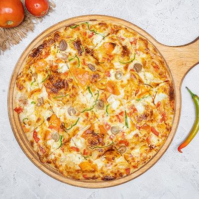 Tuna pizza