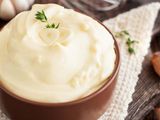 Garlic dip