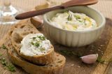 Garlic Dip With Bread