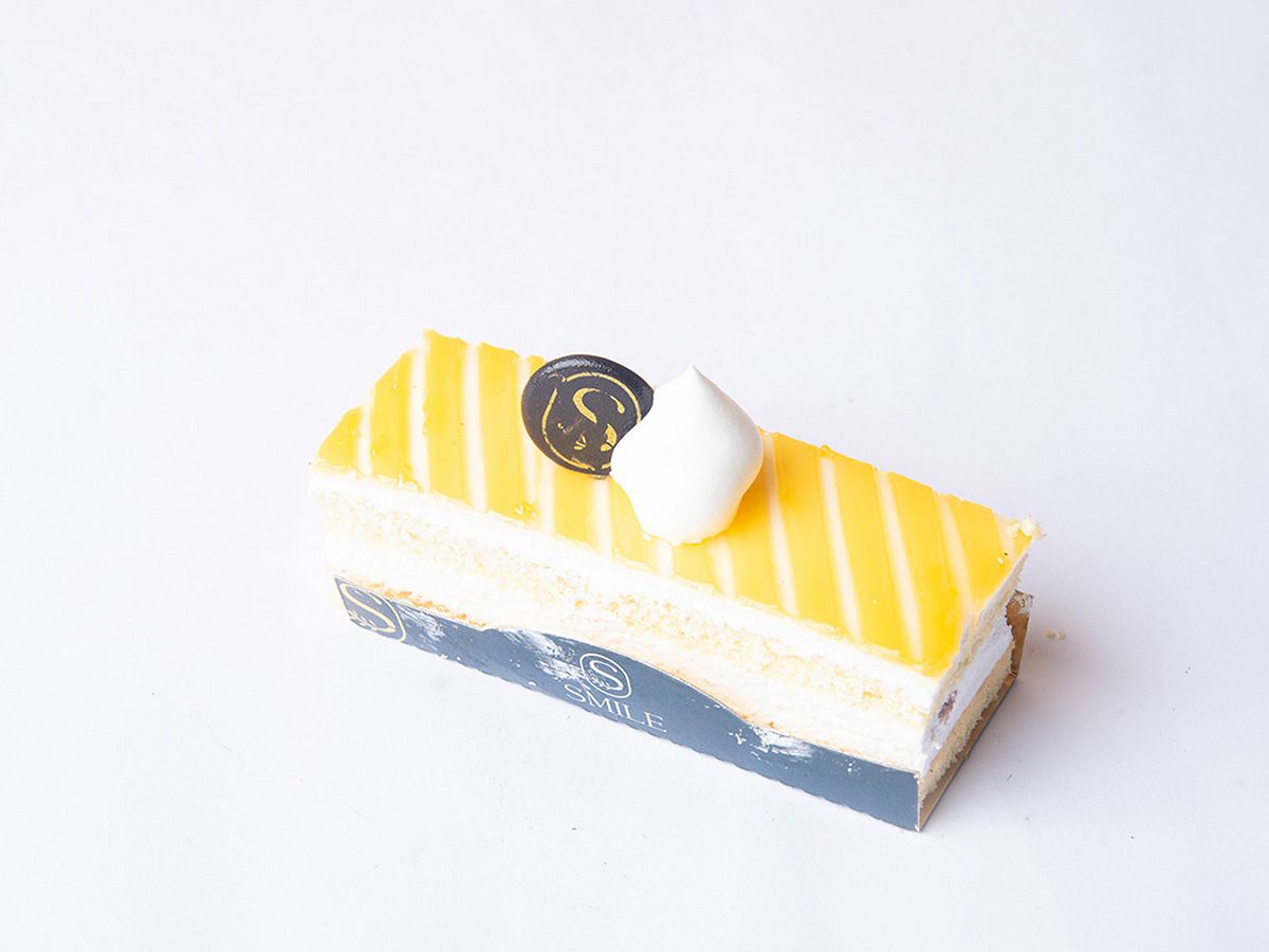 Pineapple gateau