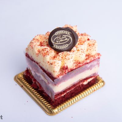 Red Velvet Gateau