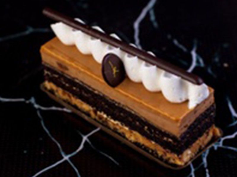 Snickers Chocolate Snickers Cake