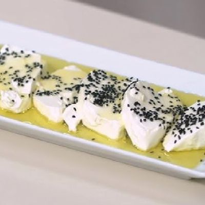 Quraish Dish with Olive Oil