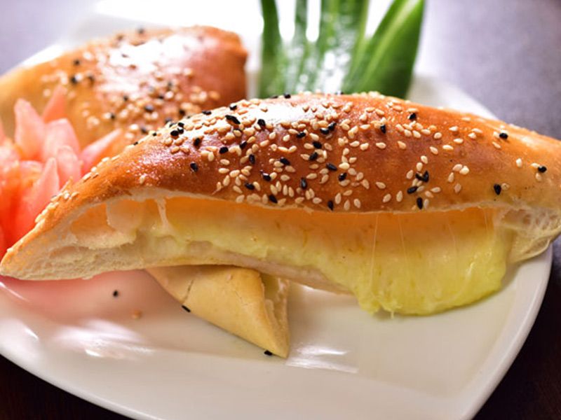Kiri Cheese Manoucheh