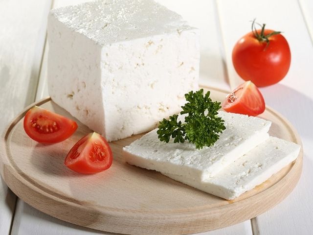 Cheese with Tomato