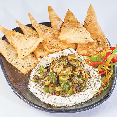Gebnteen Cheese Plate