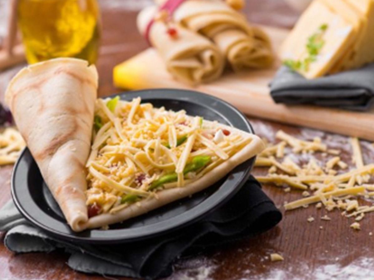 Roumi Cheese Crepe