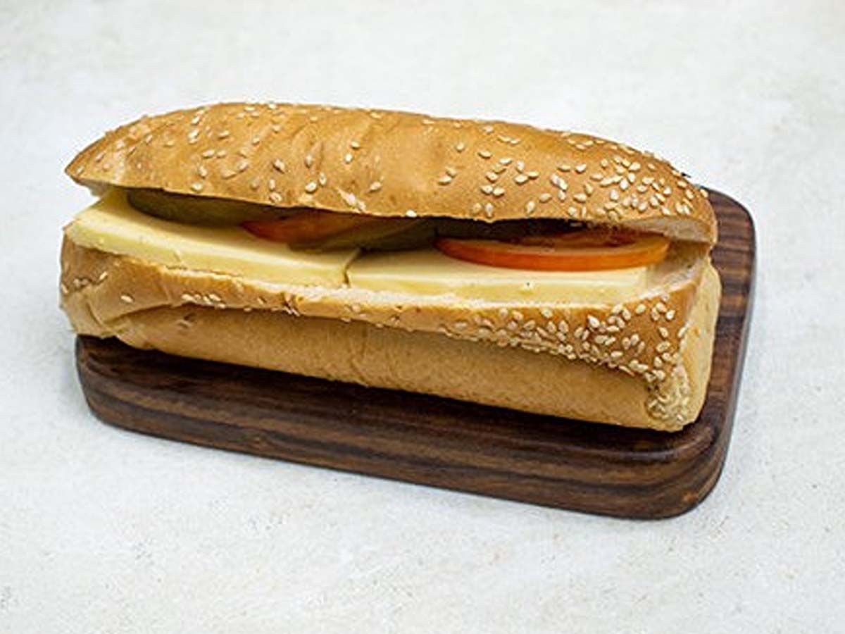 Romi Cheese With Bluebeef