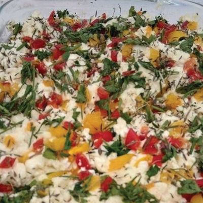 Quraish cheese dish with the mixture