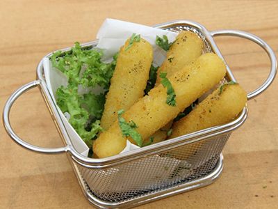 Fried Mozzarella Cheese