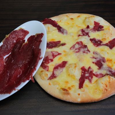 Cheese with pastrami Manoucheh