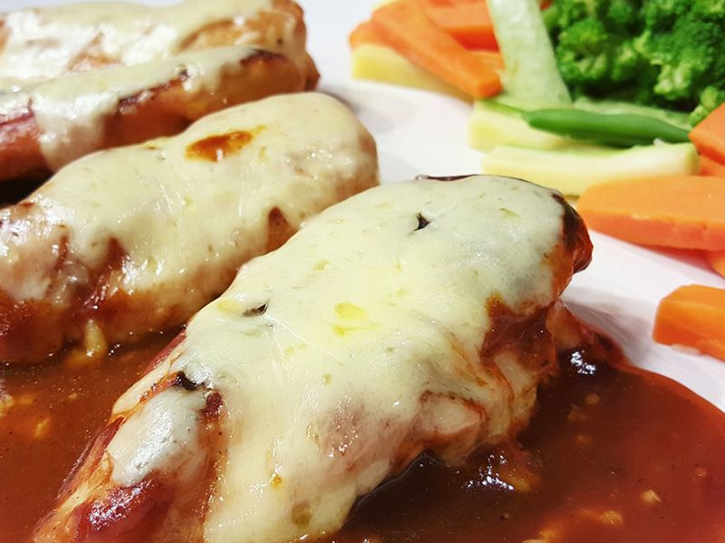 Grilled Chicken With Hickory BBQ Sauce Platter