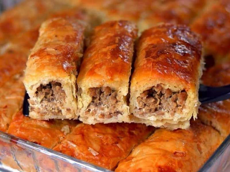 Golash With Minced Meat Tray