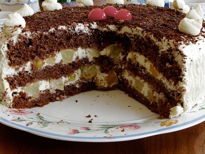 Ganache Chocolate Gateau