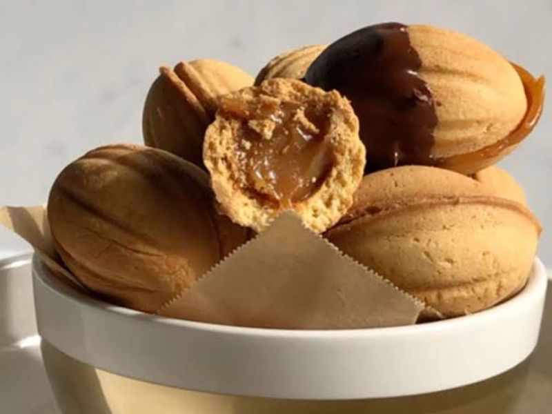 Goziya With Nuts