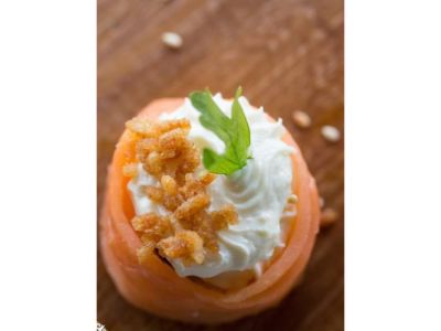 Gunkan Fancy Salmon