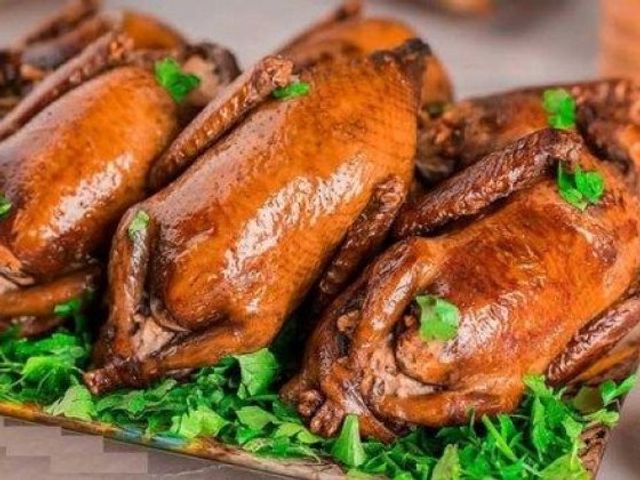 Stuffed Pigeon With Rice