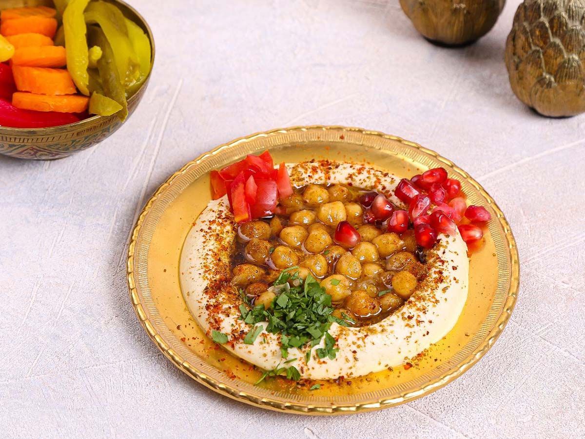 Hummus with tahini Mesabha