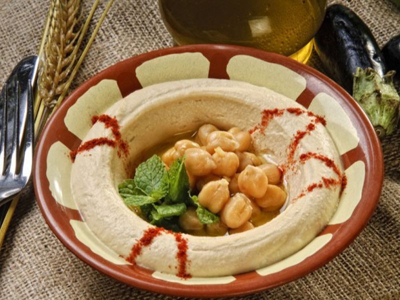 Chickpeas With Sesame Paste Salad