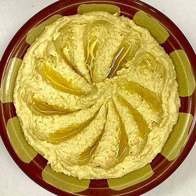 Lebanese hummus