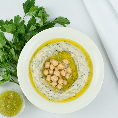 طبق حمص بيروتي طري مع زيت