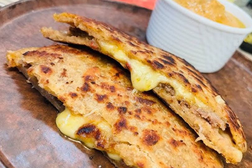 Hawawshi Hot dog cheese