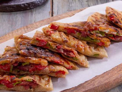 Pastrami Hawawshi