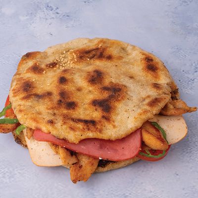 حواوشي بالدجاج واللحم