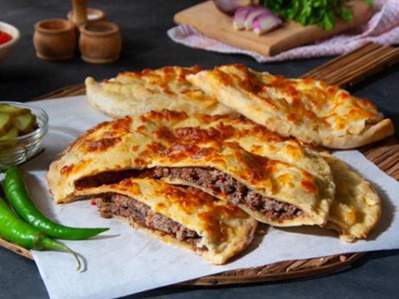 Charcoal Grilled Zaza Hawawshi