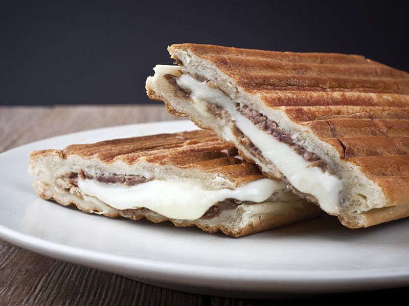 Chicken Mix Cheese Hawawshi
