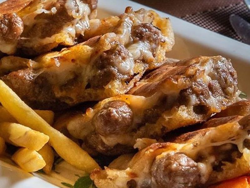 Plain Oriental Sausage Hawawshi