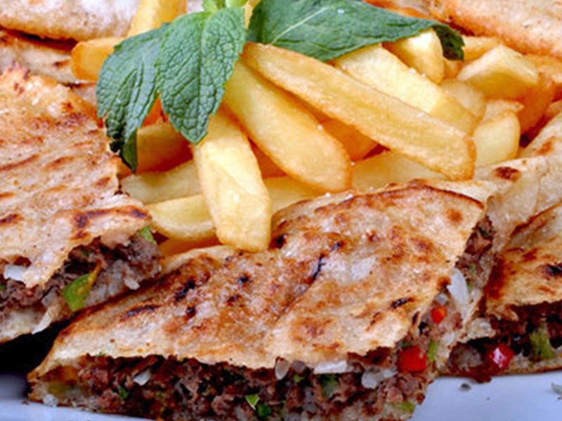 Meat Alexandrian Hawawshi