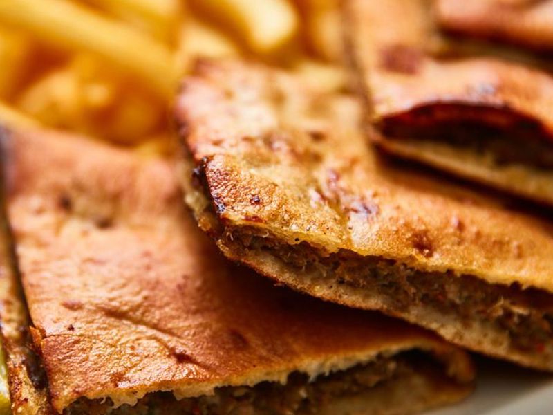 Medium Hawawshi