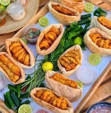 Mix Shrimp And Squid Sandwich