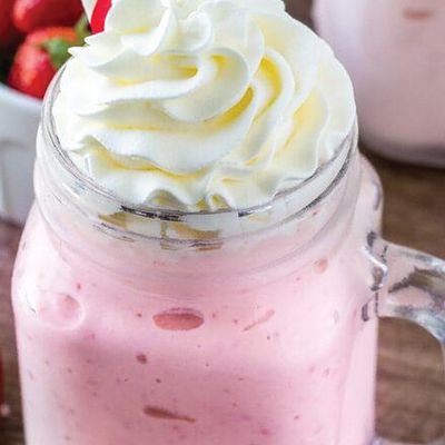Danette Strawberry Shake