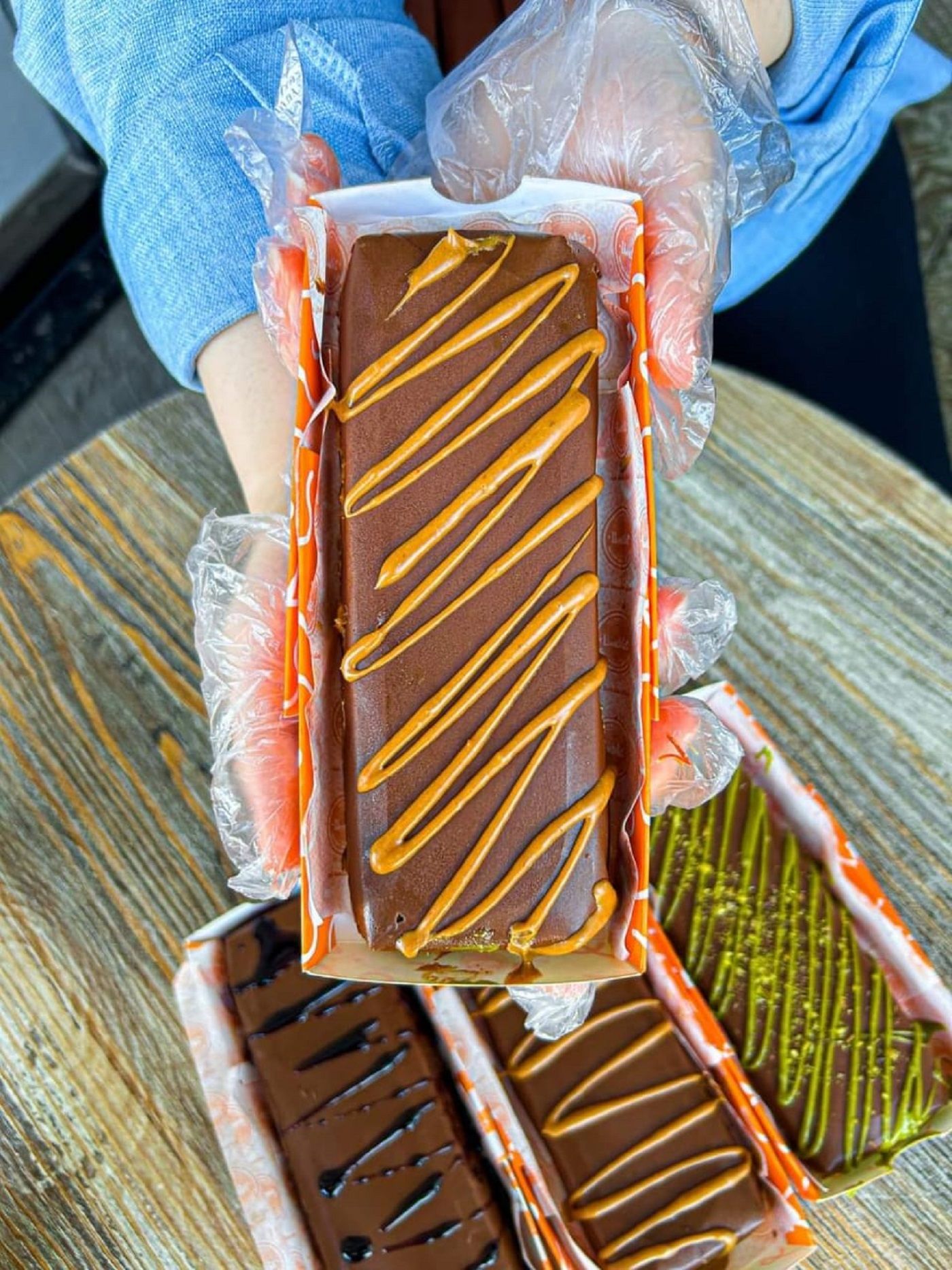Dubai chocolate kunafa lotus