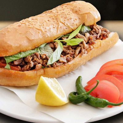 BBQ Chicken Sandwich with Turkey Bacon