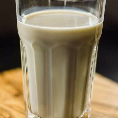 Doum with milk juice