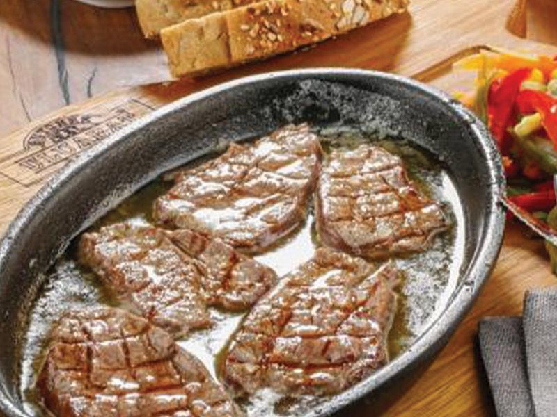 Quarter Chicken With Beef Steak And 1 Kofta Meal