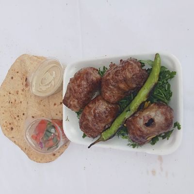 Quarter Tarb With Bread And Salad