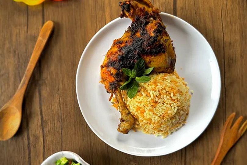 Quarter Chicken thigh + Rice + Vegetables