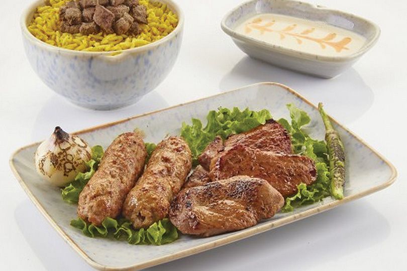 Quarter Mixed + Rice + Salads + Bread