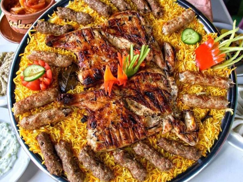 Quarter Grilled Mandi Chicken With 1/8 Kilo Kofta