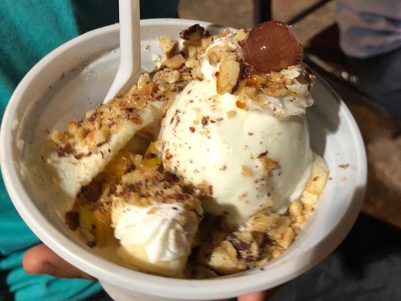 qeshta Nuts Ice Rice Pudding