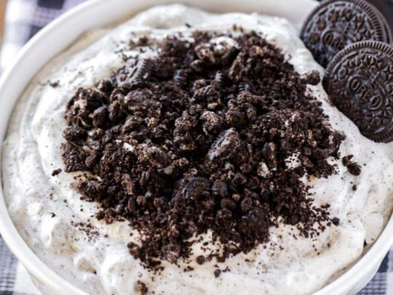 Rice Pudding With Oreo And Ice Cream