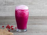 berries pomegranate smoothie