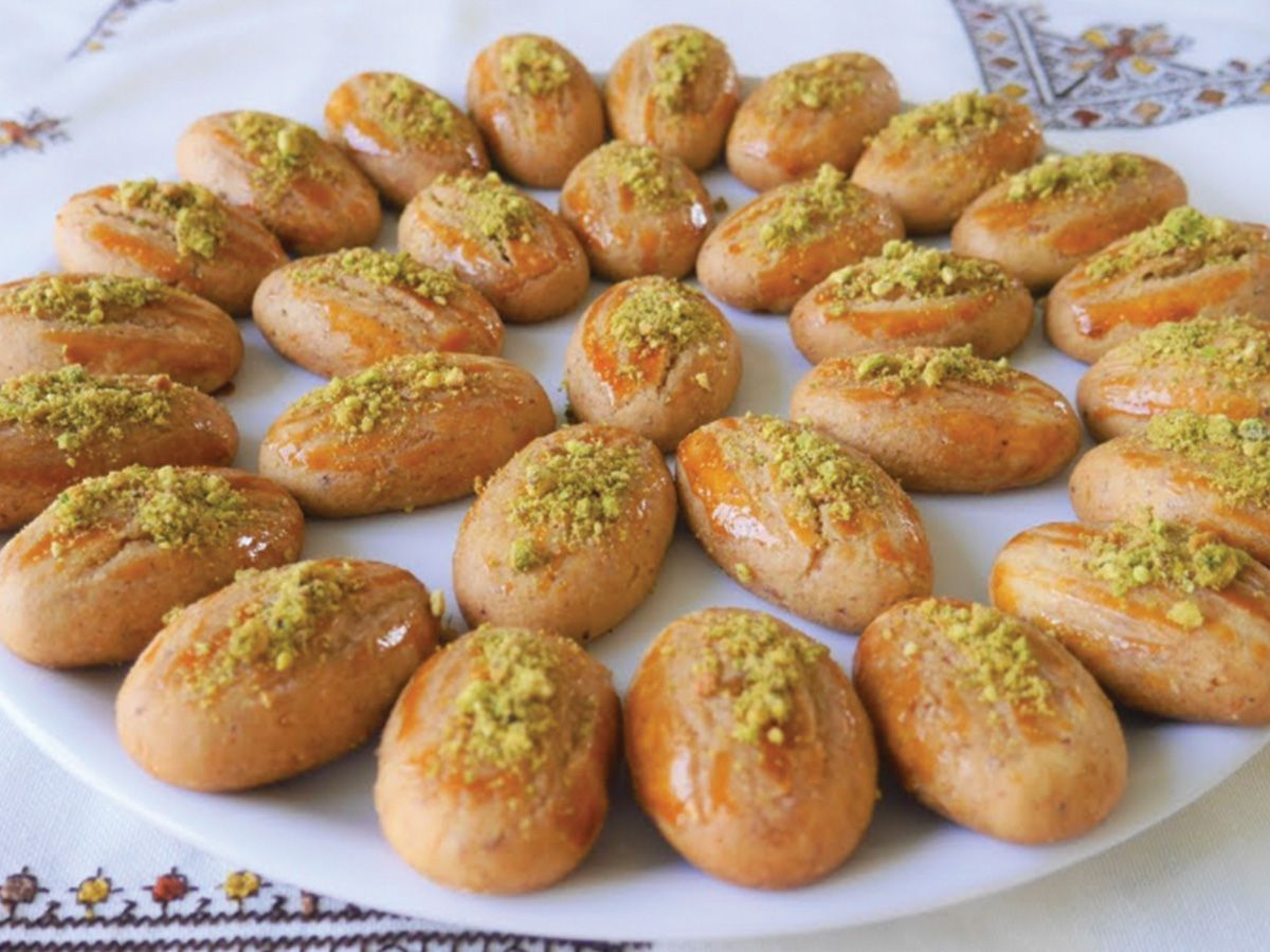 Almond rumush
