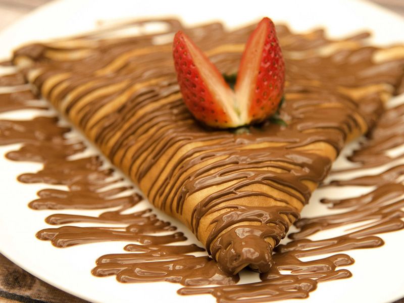 Nutella Rocher Crepe