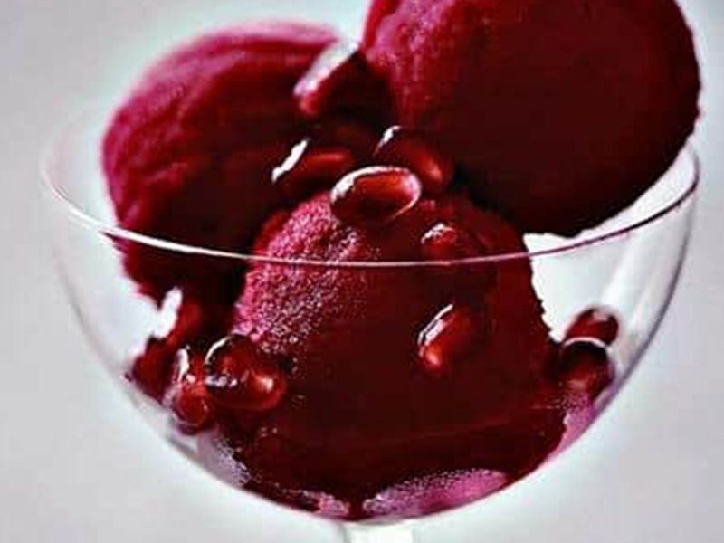 Pomegranate Seeds With Ice Cream Box