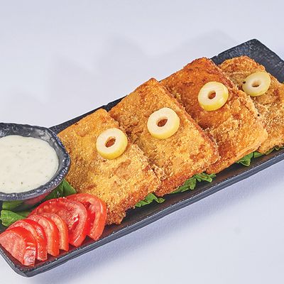 Fried halloumi cheese
